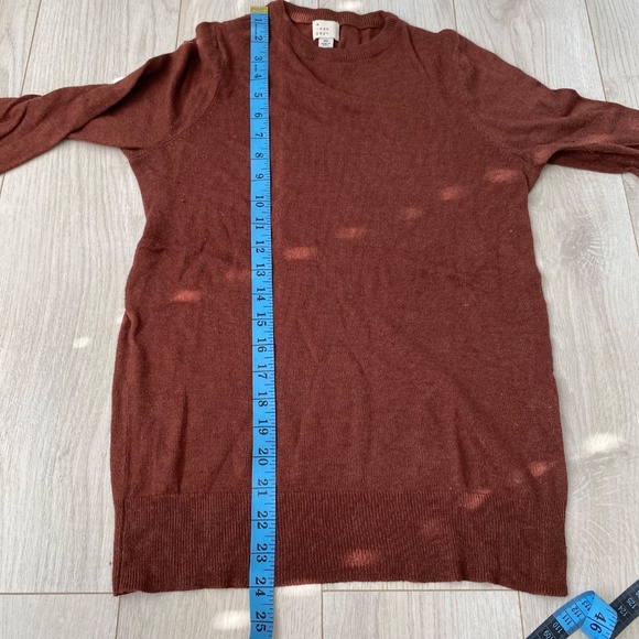 Brown Pullover Sweater - Picture 7 of 7